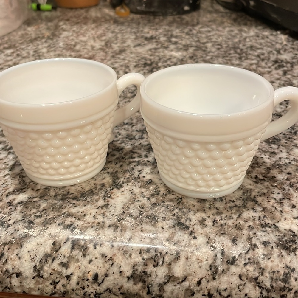 Milk Glass‎ Hobnail Vintage Coffee Tea Cups